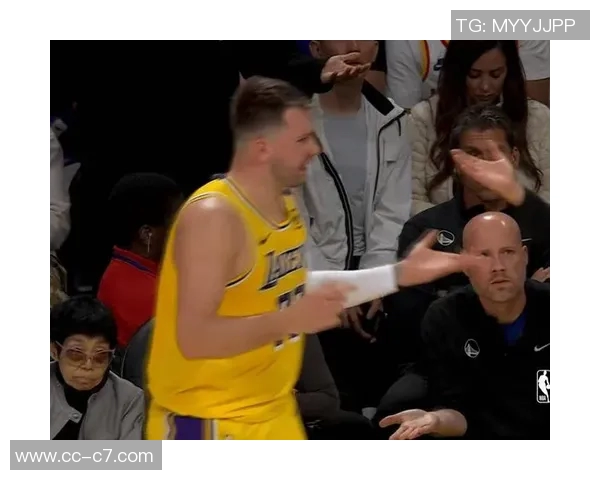 老詹与卢卡的配合难题在里夫斯缺席后将如何显现 老詹与卢卡的配合难题在里夫斯缺席后将如何显现