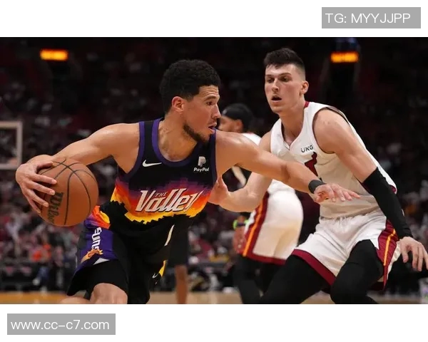 布克表达强烈渴望重返季后赛作为球队领袖他愿意承担更多责任